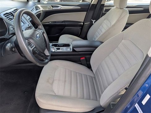 Used 2018 Ford Fusion S image 10