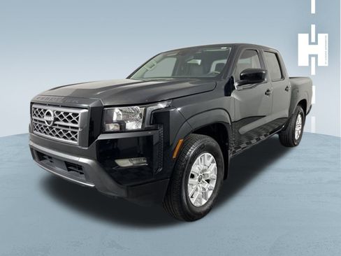 Used 2023 Nissan Frontier SV w/ SV Convenience Package image 3