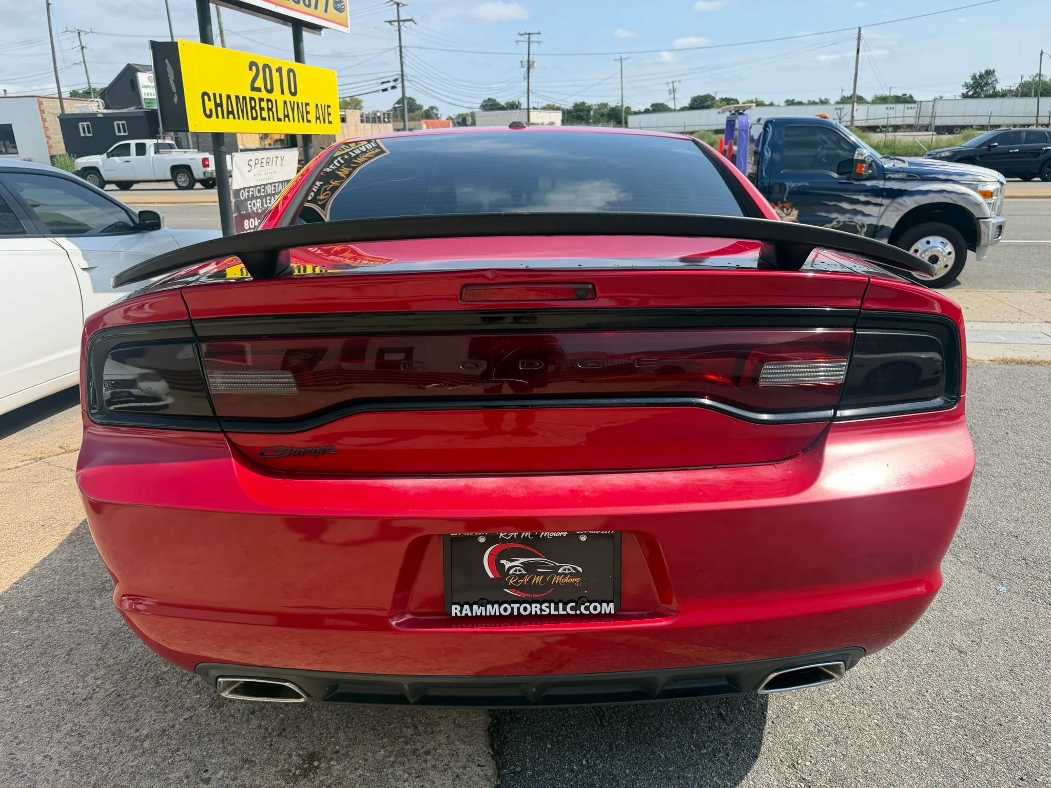 Used 2013 Dodge Charger SXT Plus RWD image 4