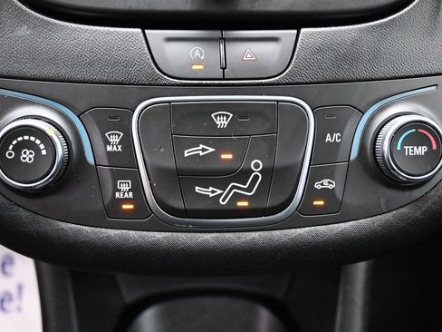 Used 2023 Chevrolet Malibu LS image 29