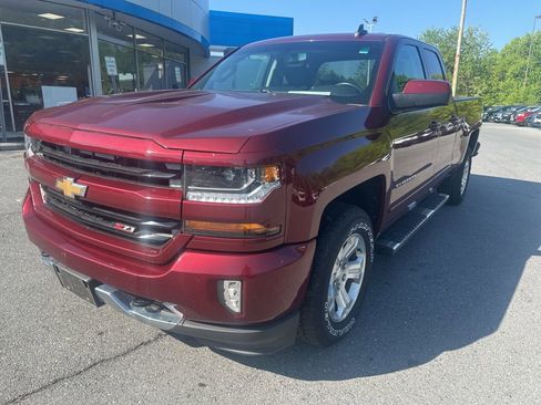 Used 2017 Chevrolet Silverado 1500 LT w/ All Star Edition AWD/4WD image 1