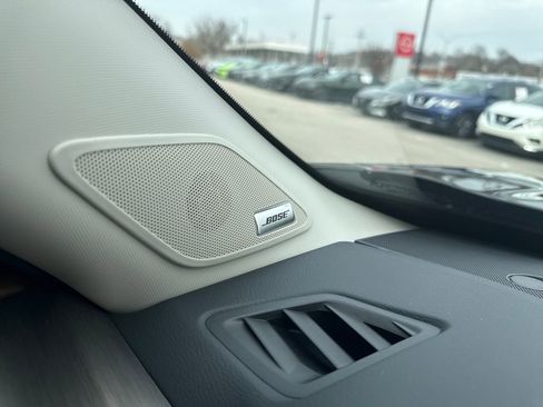 Certified 2025 Nissan Pathfinder Platinum image 46