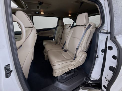 Used 2024 Honda Odyssey Elite image 23