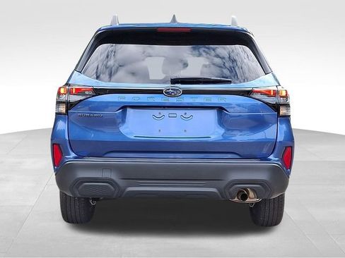 Used 2026 Subaru Forester Premium AWD/4WD image 5