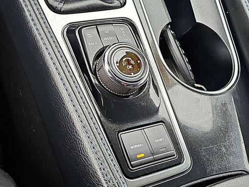 Used 2018 Nissan Maxima 3.5 S image 23