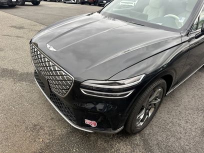 Used 2024 Genesis Electrified GV70 Prestige w/ Prestige Package