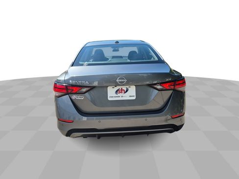 Used 2024 Nissan Sentra SV FWD image 8