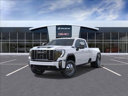 New 2026 GMC Sierra 3500 Denali Ultimate image 8