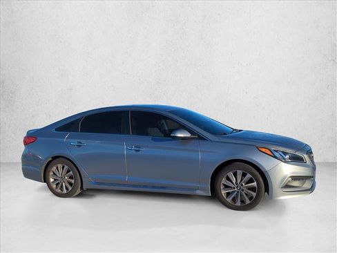 Used 2016 Hyundai Sonata Sport w/ Option Group 1V image 4