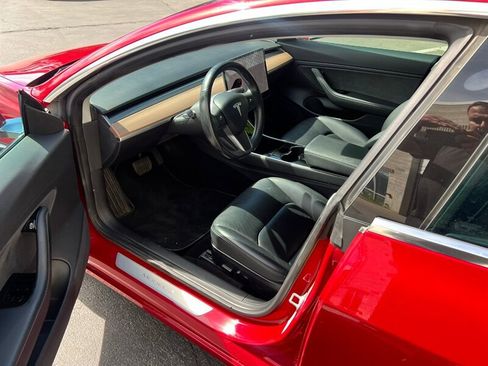 Used 2018 Tesla Model 3 Long Range AWD/4WD image 14