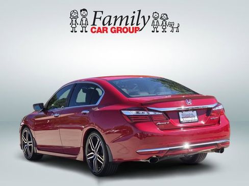Used 2016 Honda Accord Sport image 3