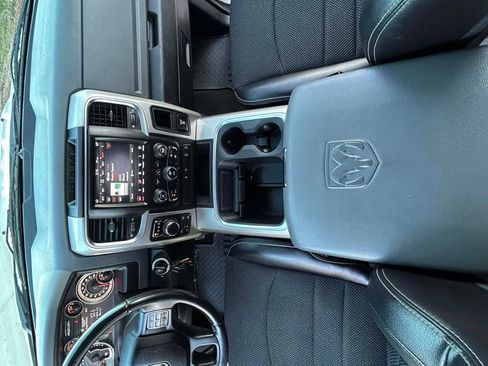 Used 2018 RAM 1500 Lone Star image 15