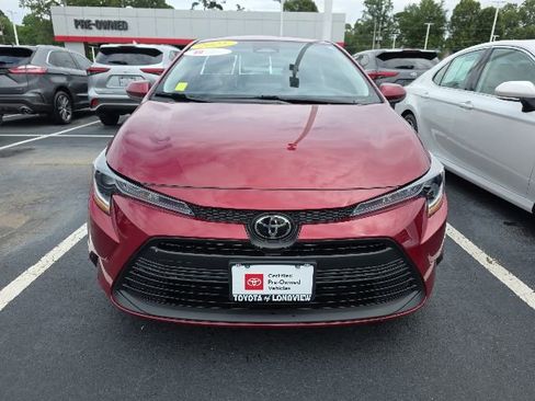 Certified 2025 Toyota Corolla LE FWD image 2