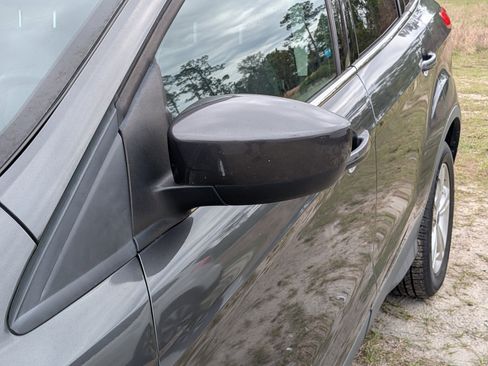 Used 2016 Ford Escape SE image 8