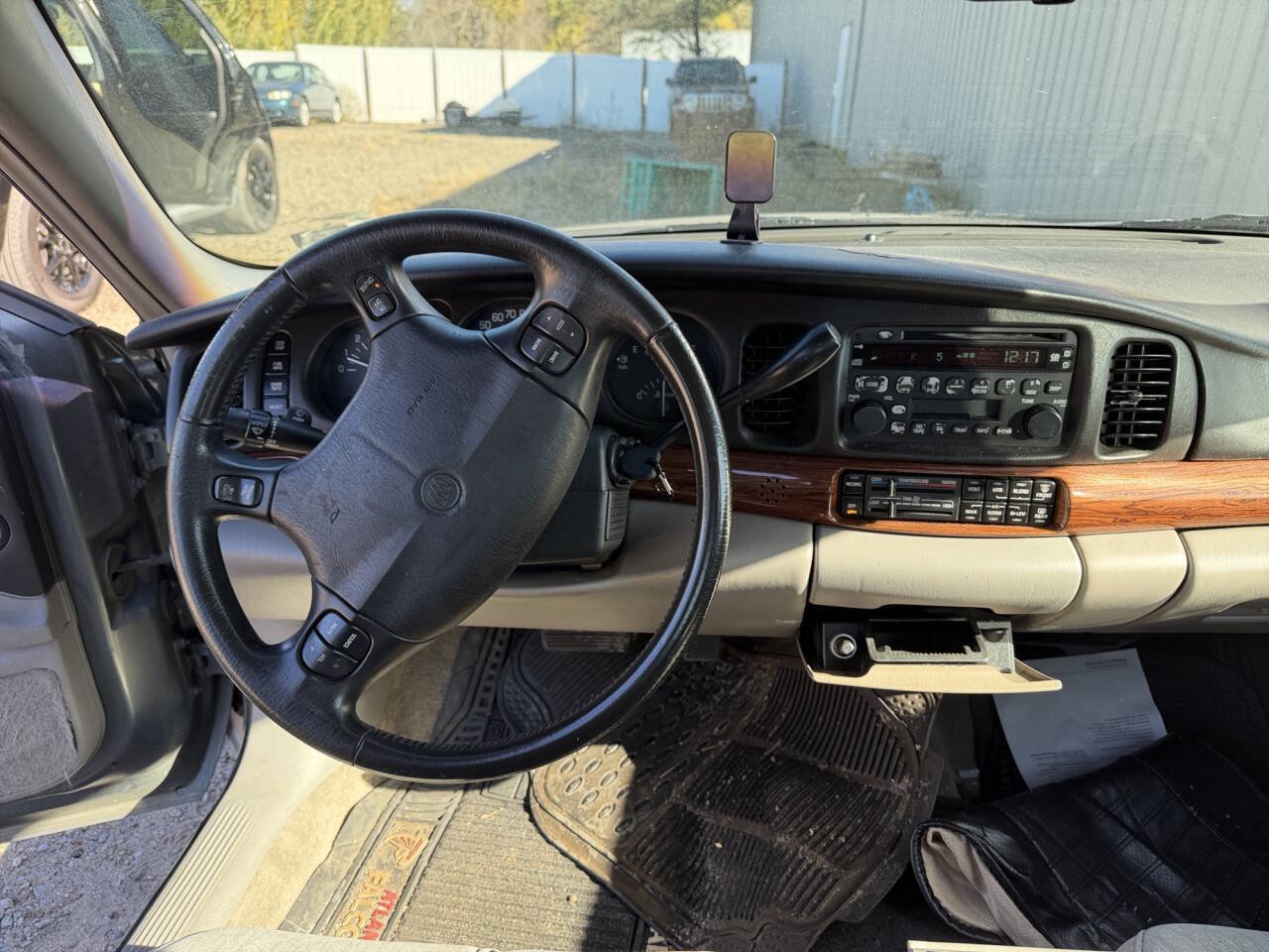 Used 2004 Buick Le Sabre Custom FWD image 29