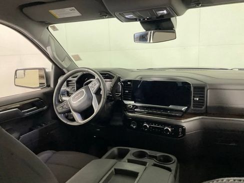Used 2024 GMC Sierra 1500 SLE AWD/4WD image 31