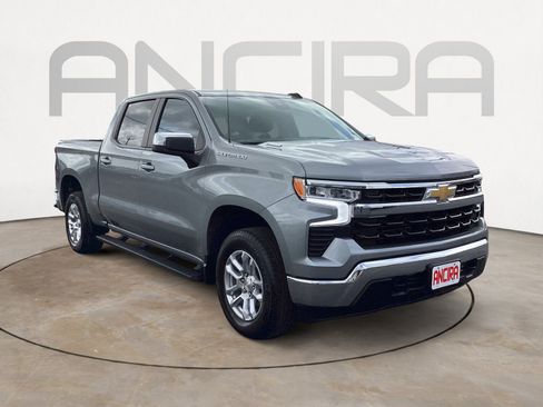 Used 2025 Chevrolet Silverado 1500 LT AWD/4WD image 7