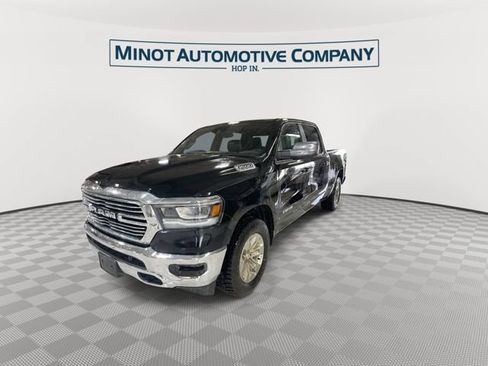 Used 2024 RAM 1500 Laramie AWD/4WD image 5