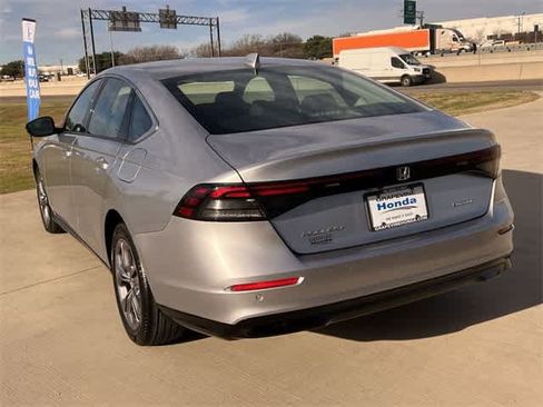Certified 2025 Honda Accord EX-L image 5