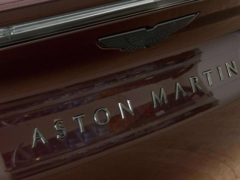 Used 2022 Aston Martin DBX AWD/4WD image 56