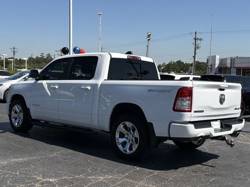 Used 2023 RAM 1500 Big Horn AWD/4WD image 3