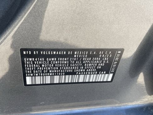 Used 2024 Volkswagen Jetta SE image 28