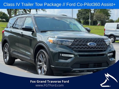 Certified 2023 Ford Explorer XLT w/ Equipment Group 202A AWD/4WD image 44