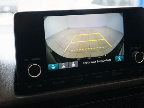 Certified 2025 Honda Civic Sport image 28