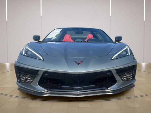 Used 2024 Chevrolet Corvette Stingray Preferred Conv w/ Z51 Performance Package RWD image 12
