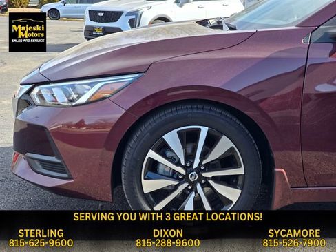 Used 2022 Nissan Sentra SV w/ SV Premium Package image 16