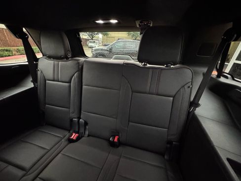 Used 2022 Chevrolet Tahoe RST w/ Luxury Package image 38