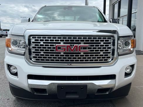 Used 2020 GMC Canyon Denali AWD/4WD image 3