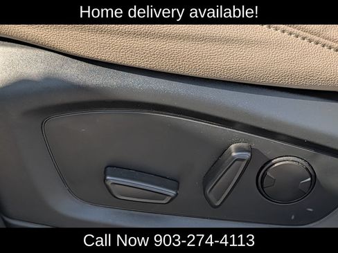 Used 2020 Ford Explorer XLT w/ Equipment Group 202A RWD image 27