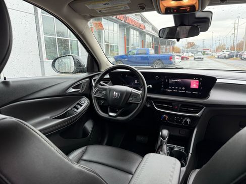 Used 2024 Buick Encore GX Sport Touring image 30