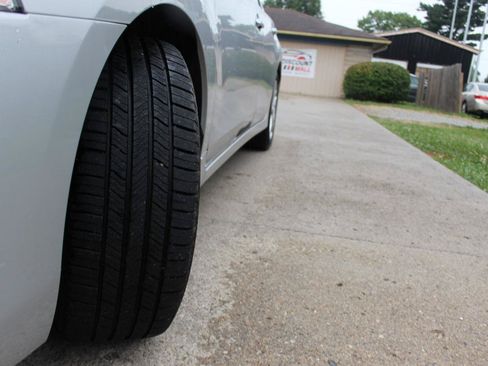 Used 2013 Nissan Altima 2.5 SV FWD image 42
