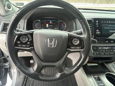 Used 2022 Honda Pilot Special Edition image 17