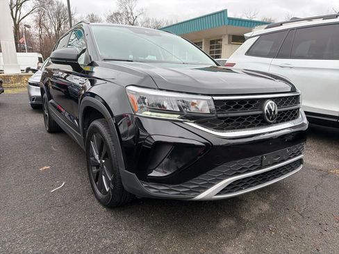 Used 2022 Volkswagen Taos S w/ IQ Drive S Package image 3