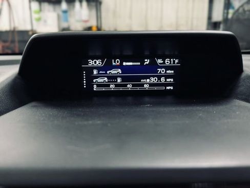 Used 2022 Subaru Forester Premium image 37