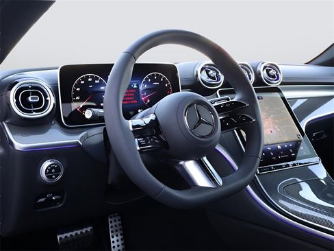 Certified 2025 Mercedes-Benz CLE 300 4MATIC Coupe image 18
