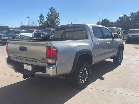 Used 2016 Toyota Tacoma TRD Off-Road w/ Towing Package image 5