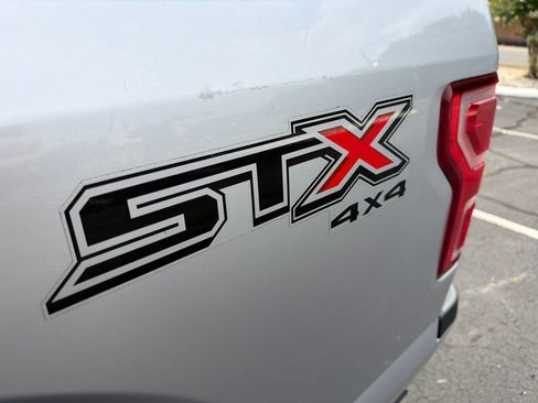 Used 2018 Ford F150 XL w/ Equipment Group 101A Mid AWD/4WD image 17