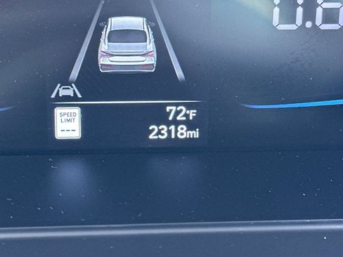 Certified 2025 Hyundai Elantra Sport FWD image 27