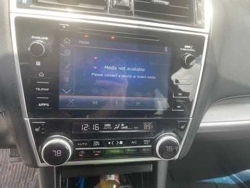 Used 2019 Subaru Outback 2.5i Premium AWD/4WD image 13