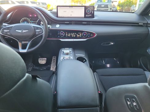 Used 2024 Genesis GV70 2.5T w/ Sport Prestige Package image 14