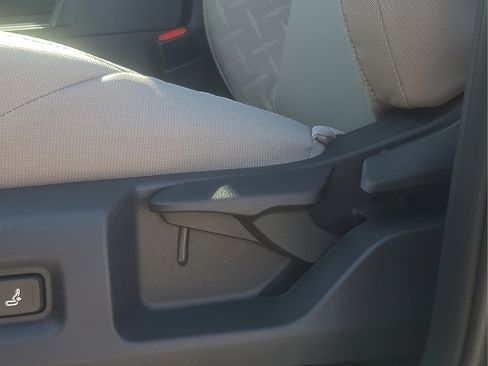 Certified 2026 Toyota Tacoma SR5 RWD image 19