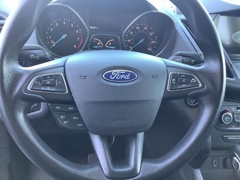 Used 2019 Ford Escape SE AWD/4WD image 17