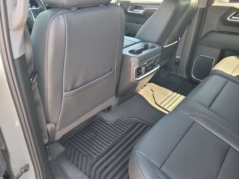 Used 2025 GMC Sierra 1500 SLT w/ SLT Premium Package AWD/4WD image 12