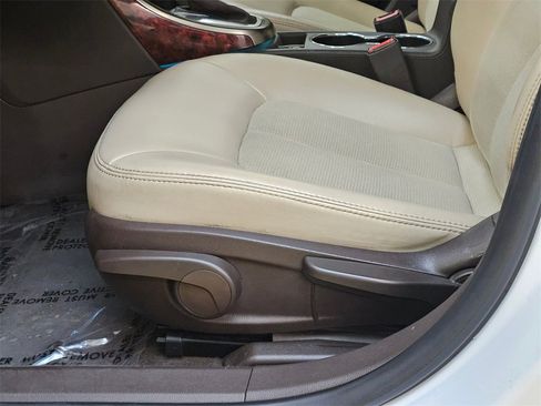 Used 2014 Buick Verano image 24