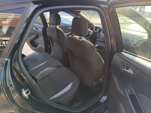 Used 2017 Ford Focus ST image 26