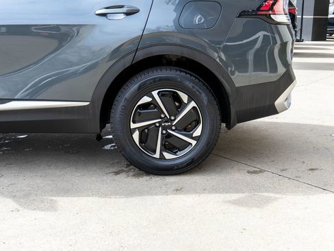 Certified 2023 Kia Sportage LX image 28